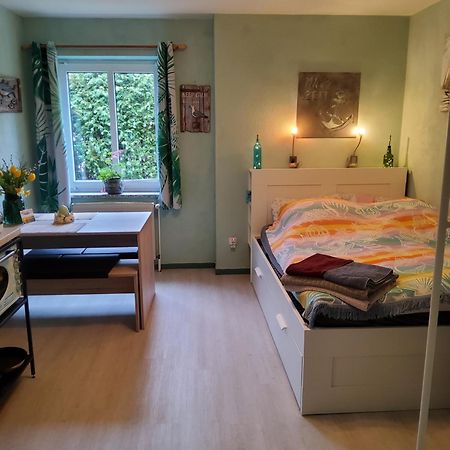 Studio-Apartment Mit Kleinem Gartenanteil Бург ауф Фехмарн Екстериор снимка